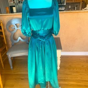 Vintage/custom emerald green syntheticsatin dress